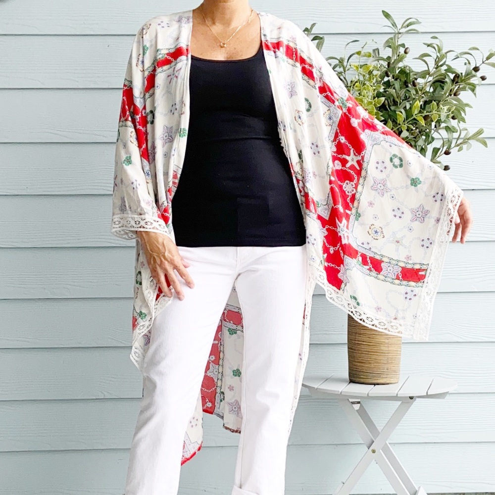 NWT MISS LOVE Floral print kimono - Picture 2 of 5